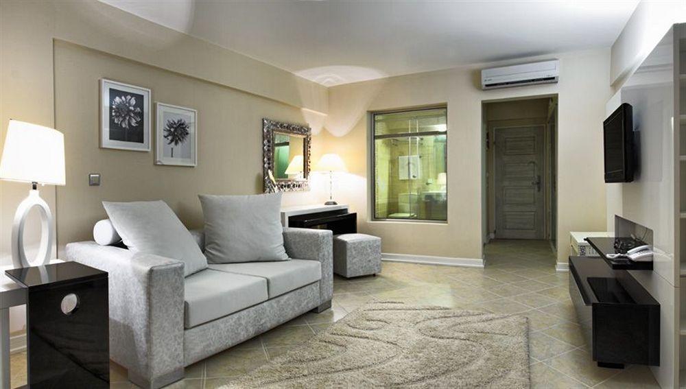 Lavista Boutique & (adults Only) Hotel