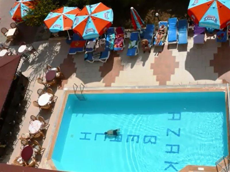 Azak 3*