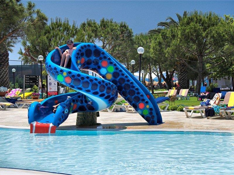 Batihan & Resort Kusadasi