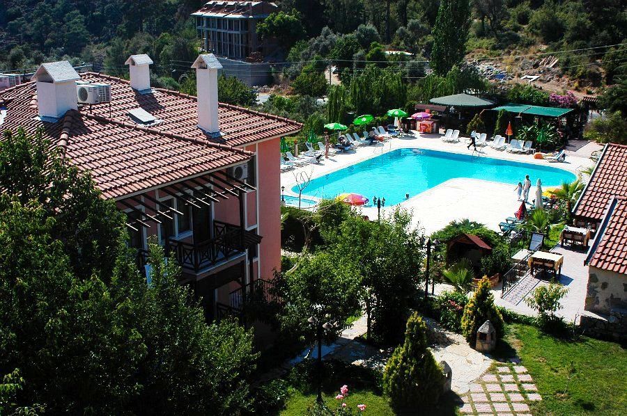 Club Pink Palace Hotel Oludeniz