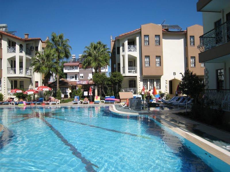 Papaya Hotel 3*
