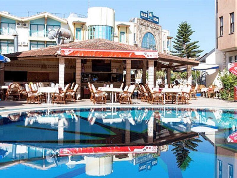 Papaya Hotel 3*