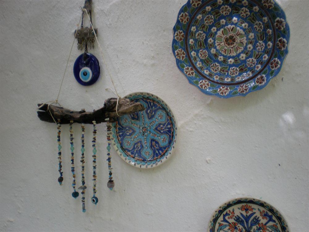 Bakkhos Guest house