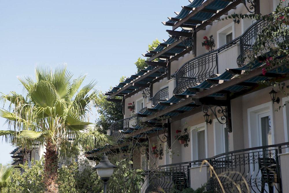 Cactus Mirage Family Club 4*