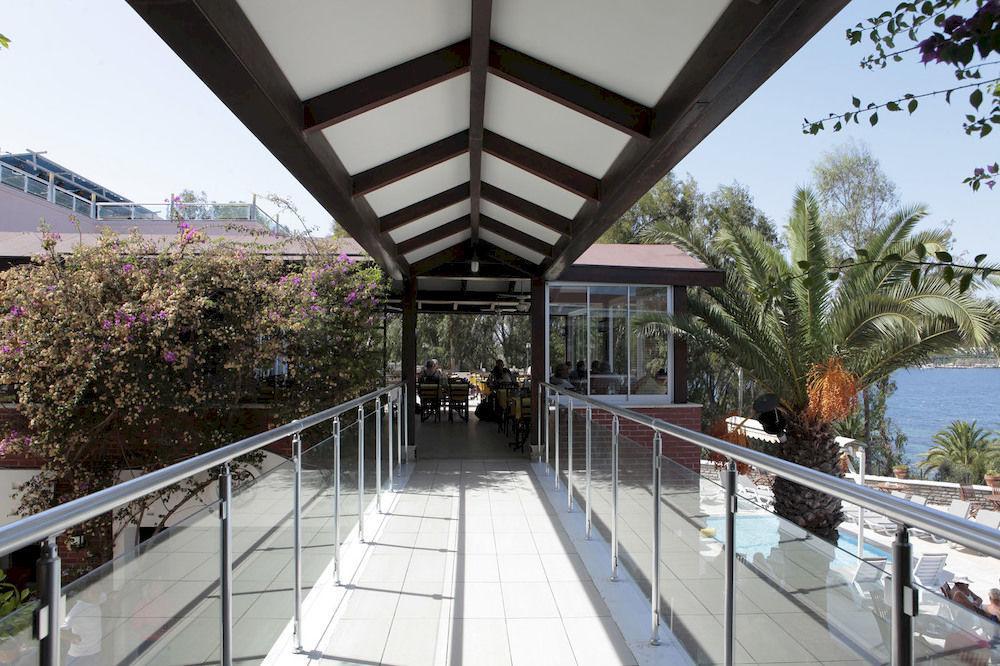 Cactus Mirage Family Club 4* Yalikavak