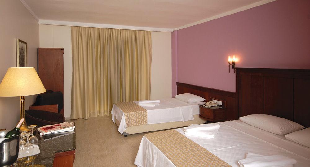 Bodrum Sofabed 2* Ortakent