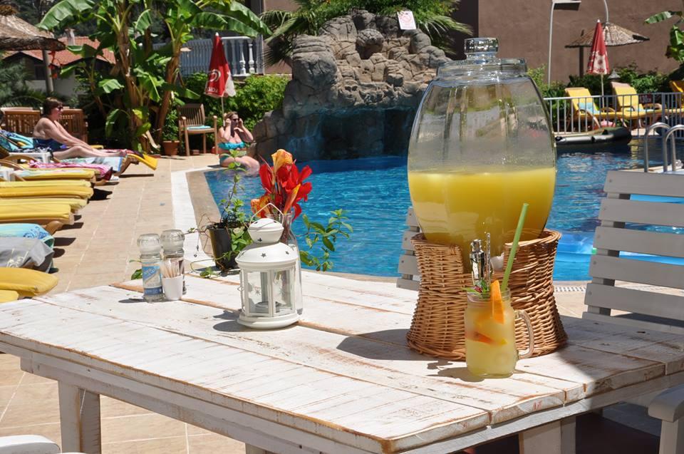 Celik Hotel 3*