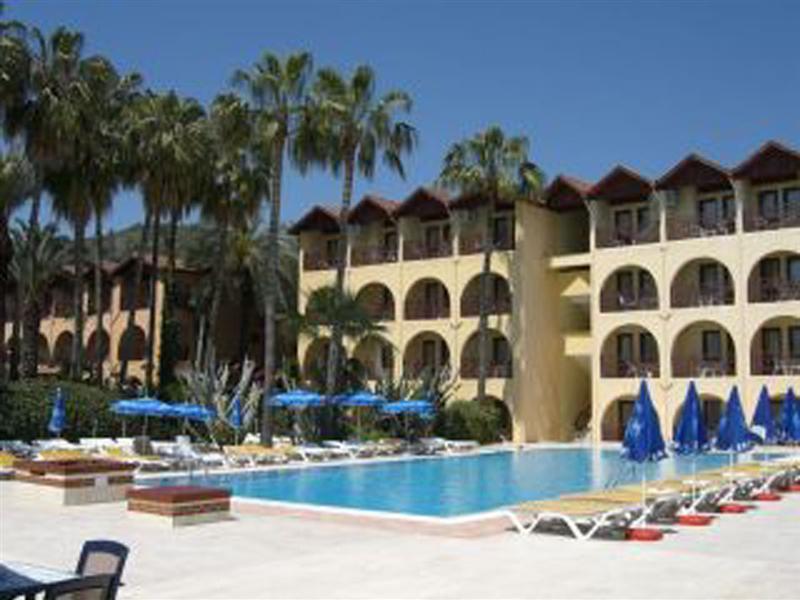 Hotel Club Tropical 3*
