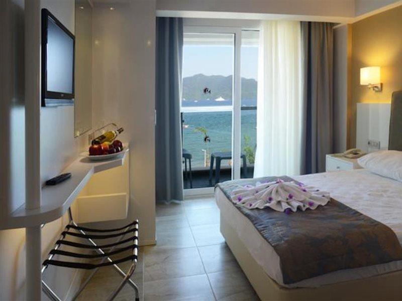 Hotel Maris Beach