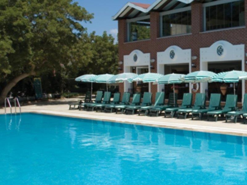 Cactus Mirage Family Club