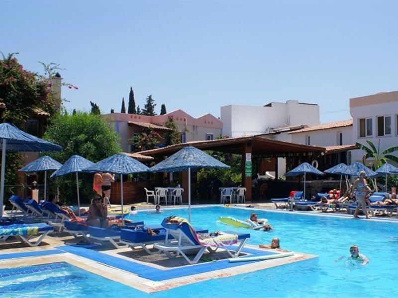 Aparthotel Summer Garden Beach Bitez