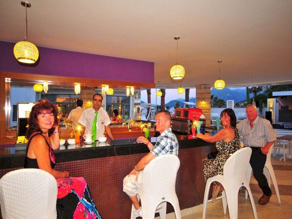 Hotel Golden Rock Beach 5*