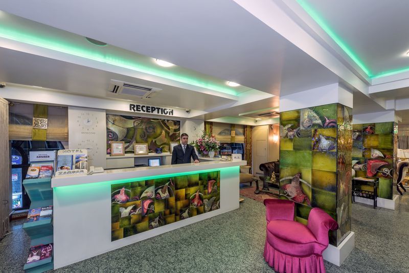 Hotel Zagreb 4*