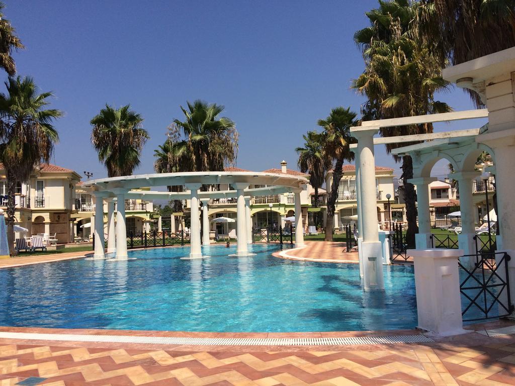 Villamare Villa *