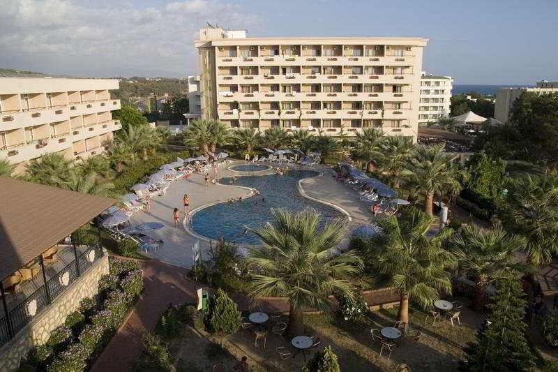 Aska Bayview Resort 4*