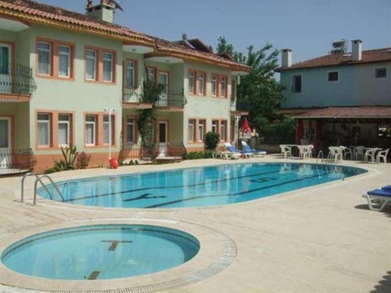 Camelia Apartment *