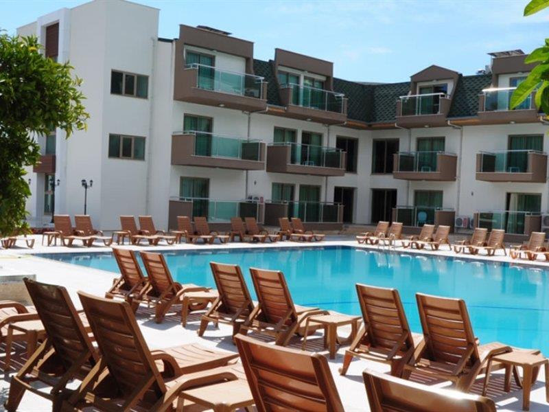Hotel Batont Garden