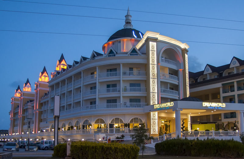 Dream World Hill Hotel