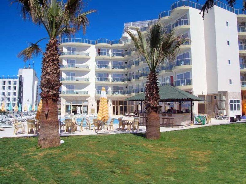 Arora Kusadasi