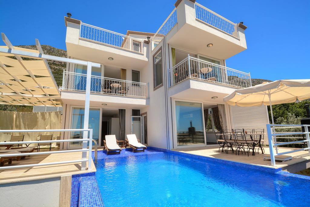 Private Seckin * Kalkan