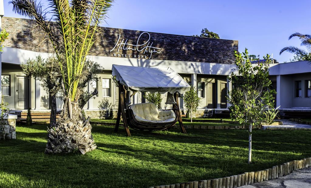 Hope Hotel 4*