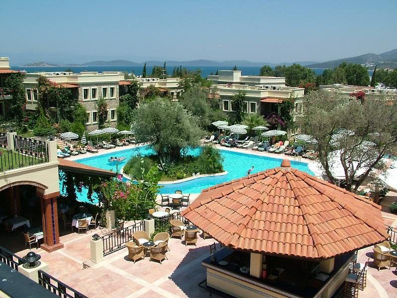 Zeytinada 4*