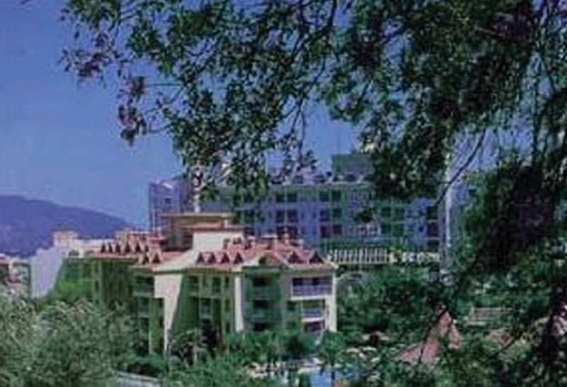 Grand Cettia Hotel 5*