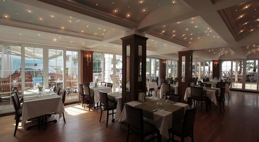 Kriss Hotel 3*