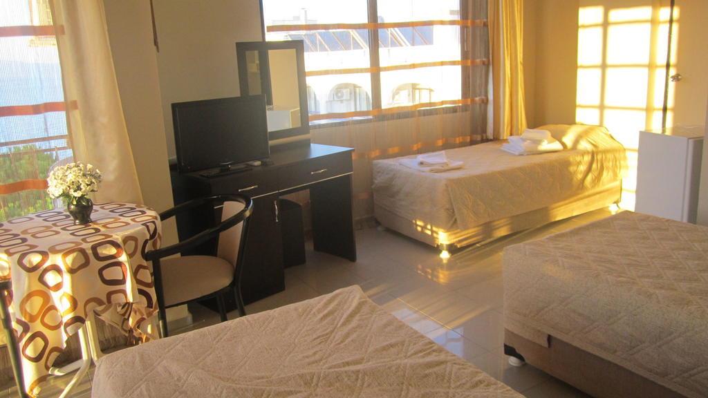 Melike Hotel Kusadasi