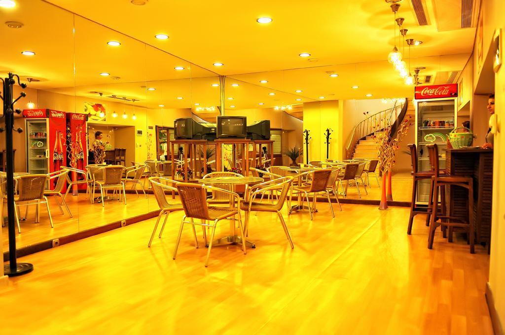 Usta Park Hotel 4*