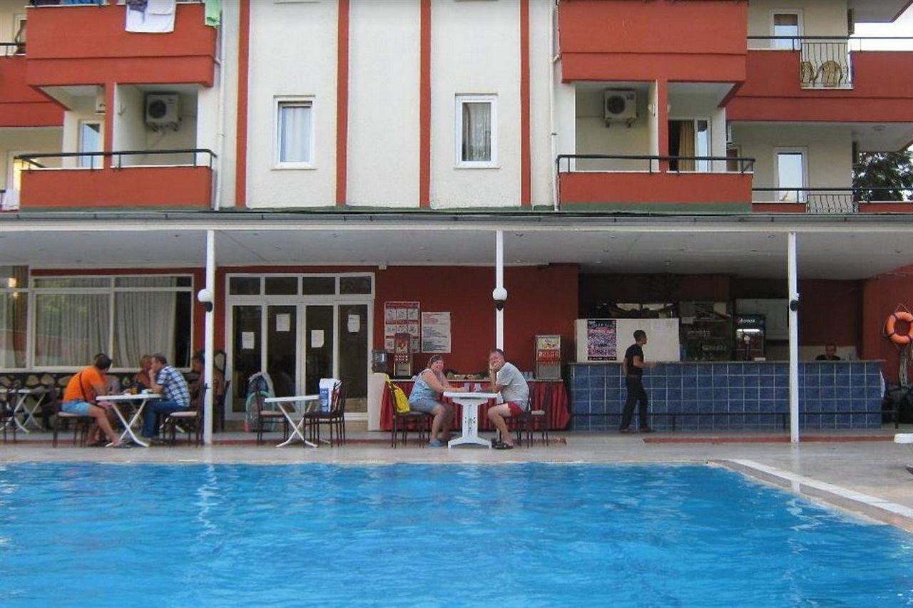 Hotel Club Family Garden