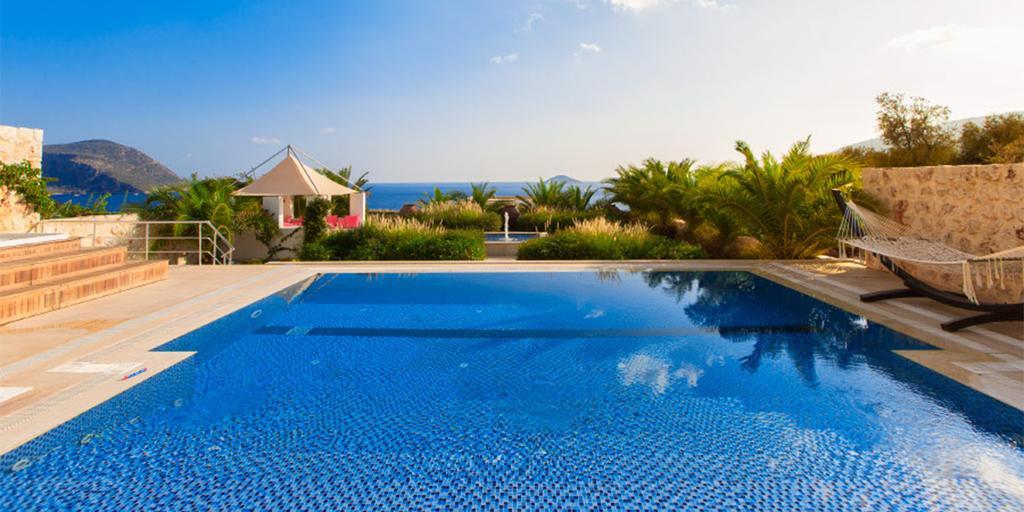 Villa Glass House *