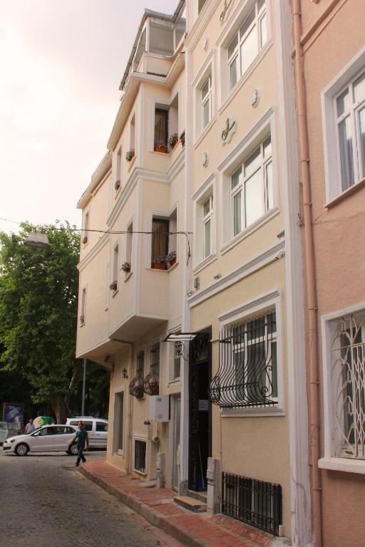 Uyar Apt Apartment *