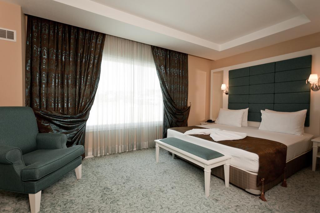 Mercia & Hotel Buyukcekmece