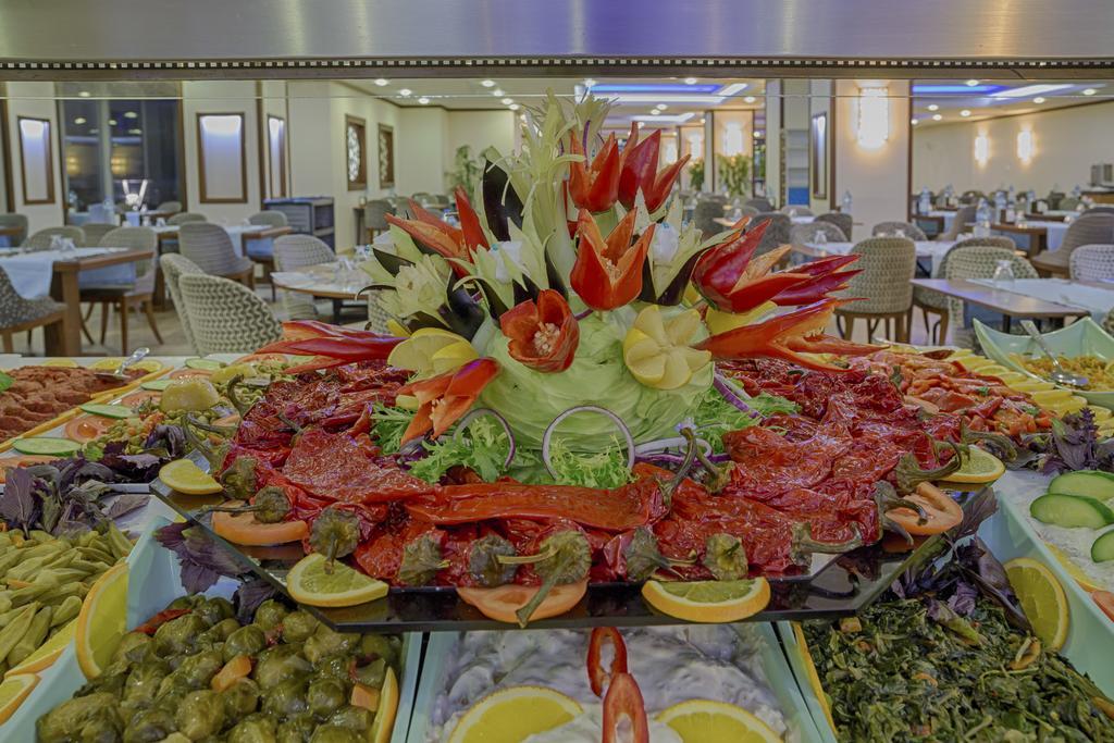Grand Ozgul Thermal Village Resort 4*