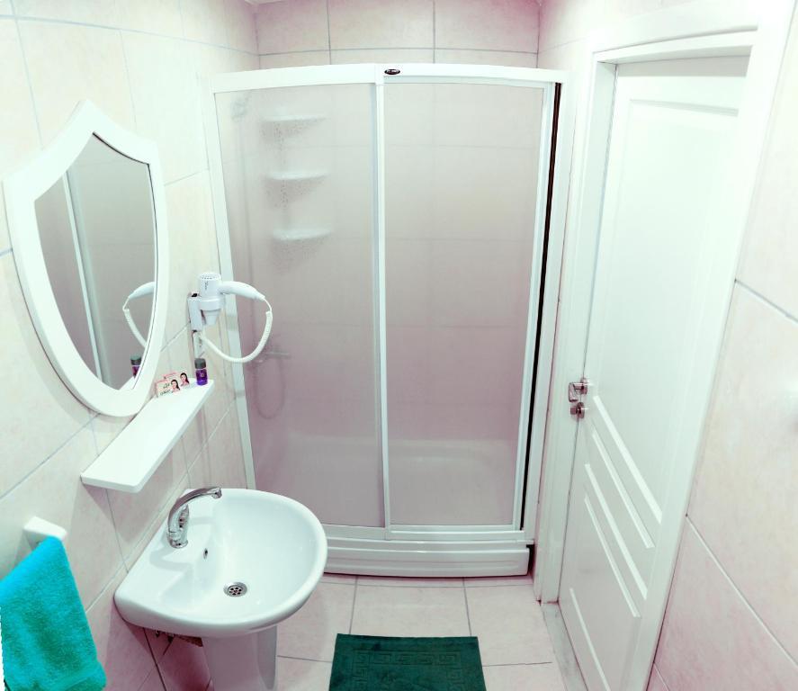 Hotel Lancelot 3*