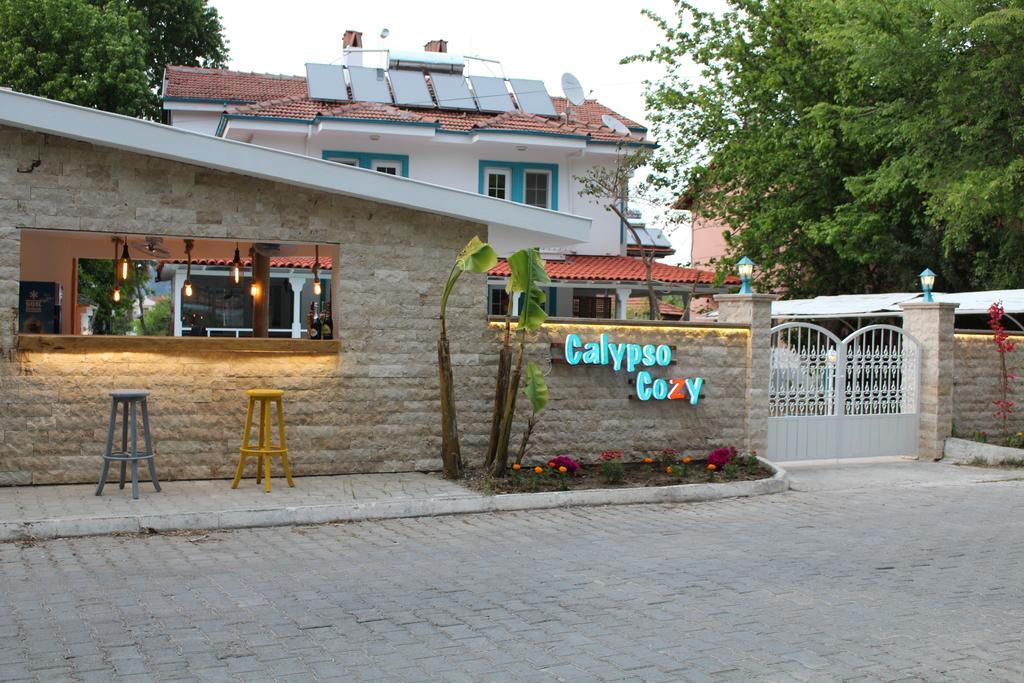 Calypso Cozy Suites (Adults Only)