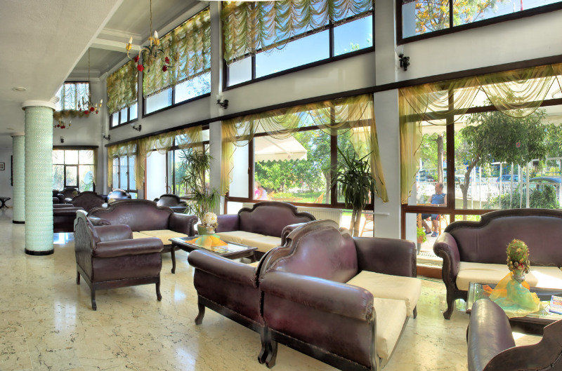 Grand Kurdoglu Kusadasi