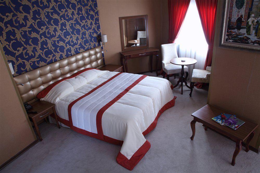 Mira Alsancak Hotel 3*