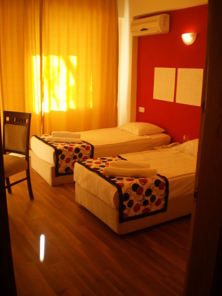 Skys 3* Kizilot