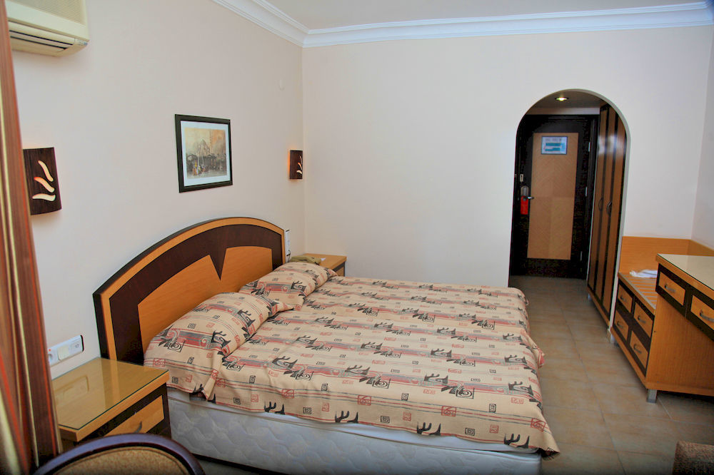 Resort Kahya 4*