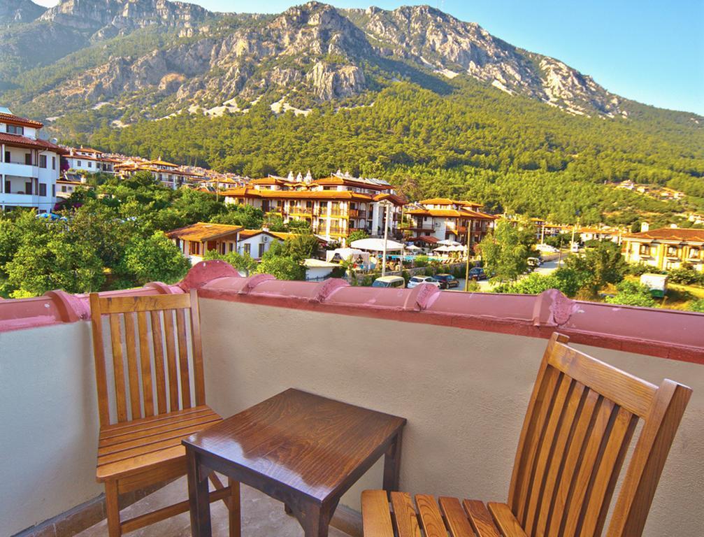 Gumus Akyaka (Mugla)