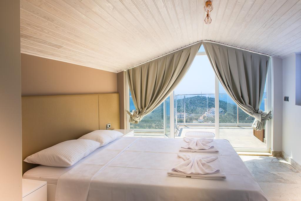 Azure Heights No5 Apartment *