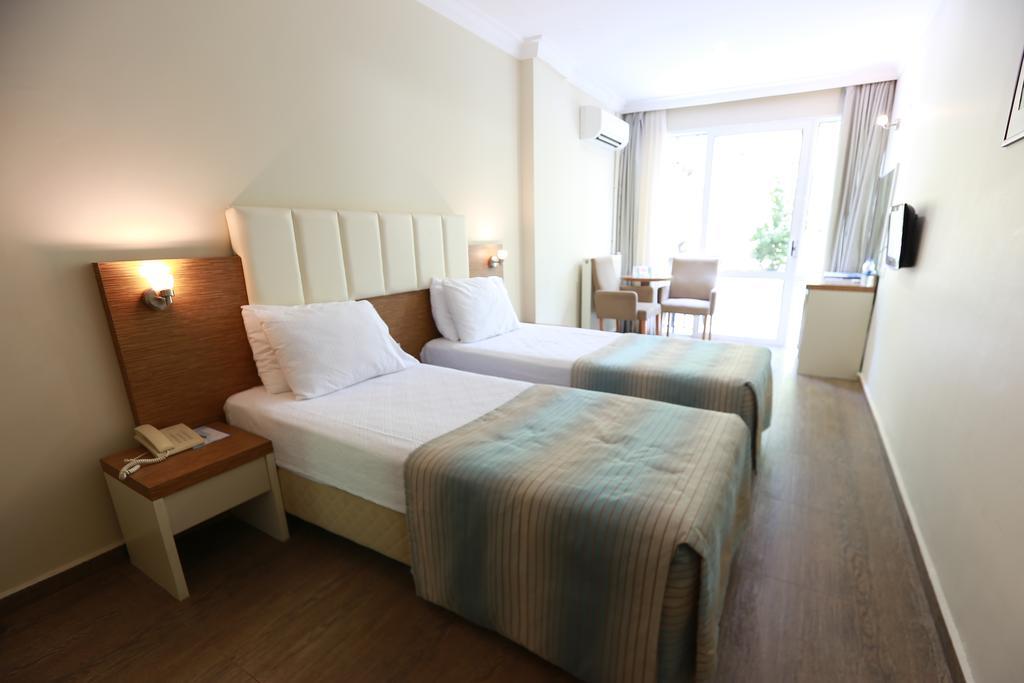 Hotel Balcova Termal 4*