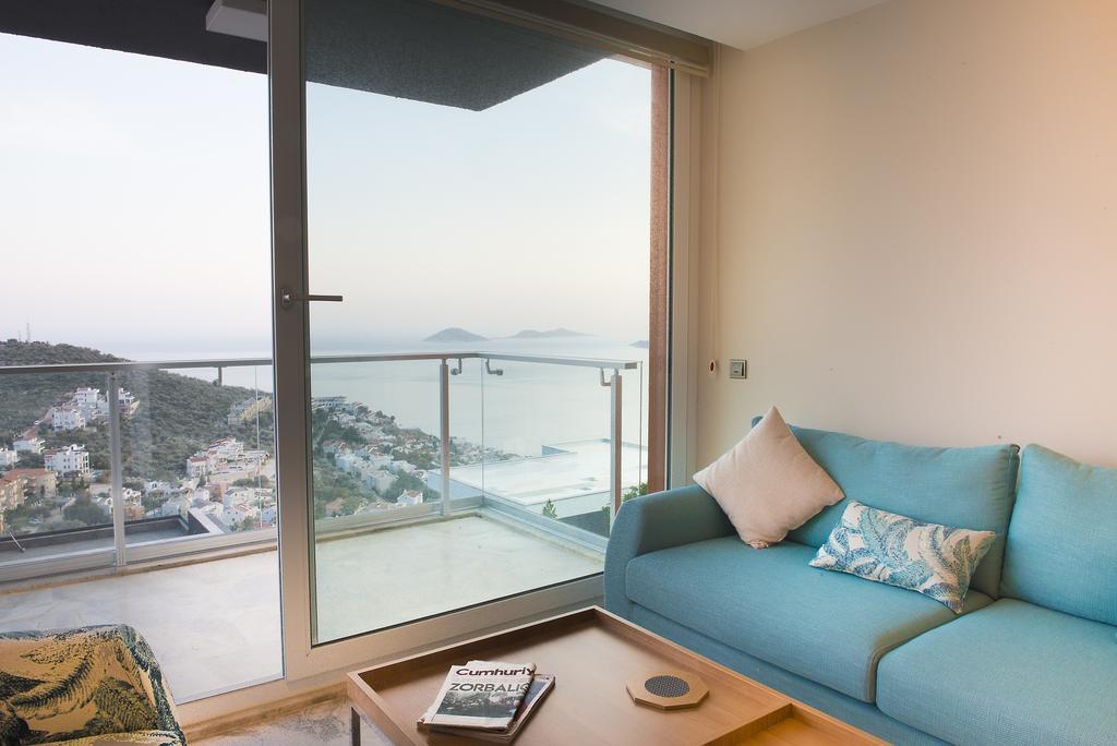 Azure Heights No5