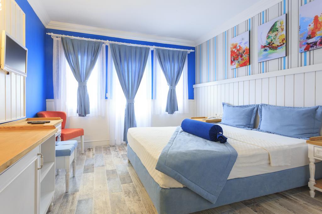 Akdeniz Hotel 3*