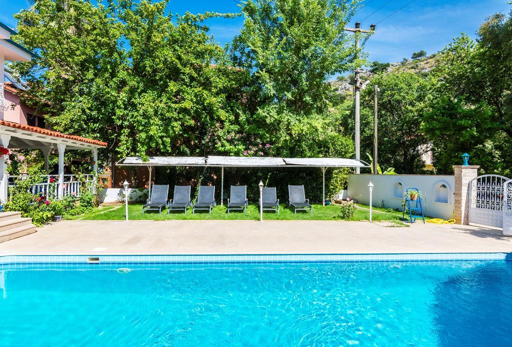 Calypso Cozy Suites (Adults Only)