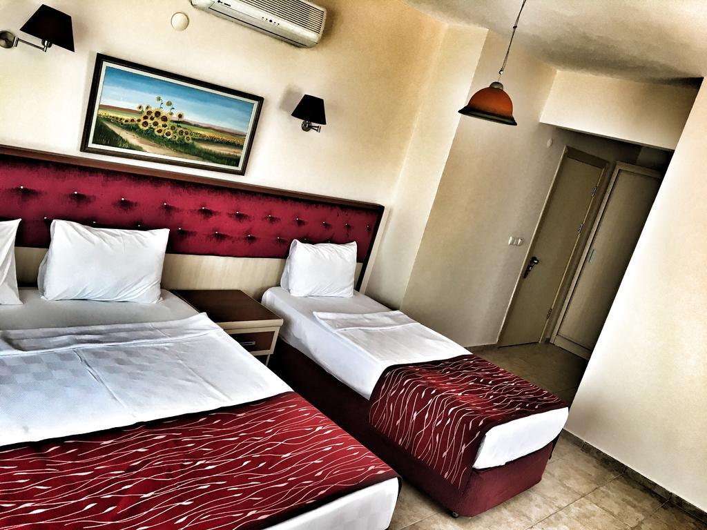 Calipso Beach Hotel
