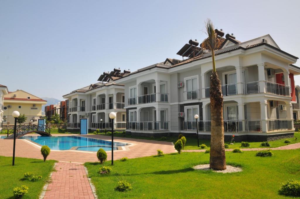Legend Apartment *