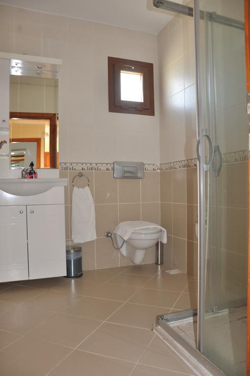 Ozalp Apart A4 Ortak Havuzlu Apartment *